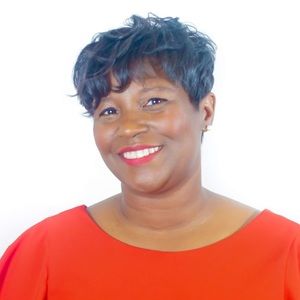 Meet your Posher, Mika